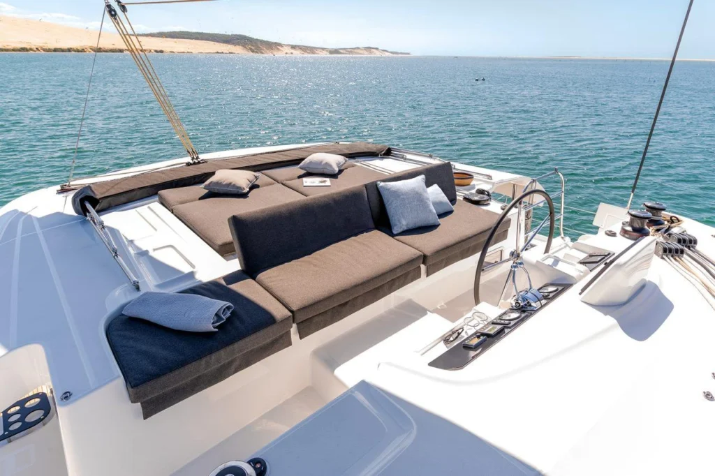 lagoon-46-paros-cruises-img8
