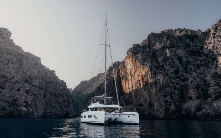 lagoon 55